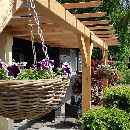 Bed & Breakfast De Heughte *