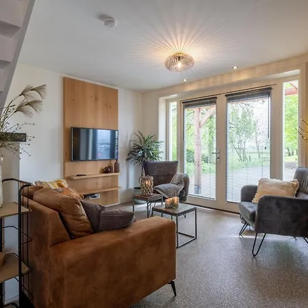 De Heughte לינה וארוחת בוקר